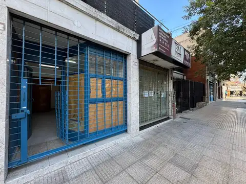 Bermudez y Av. Alvarez Jonte - Local impecable - Venta - Monte Castro