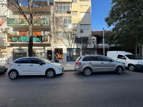 Bermudez y Av. Alvarez Jonte - Local impecable - Venta - Monte Castro