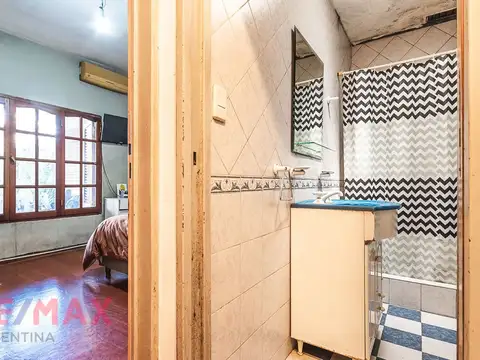 Casa 3 ambientes con 2 baños