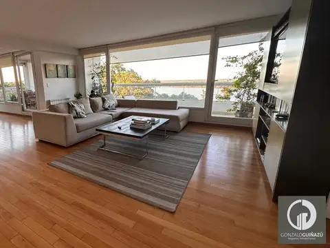 Departamento en Venta de 3 Dormitorios Primera linea Rio