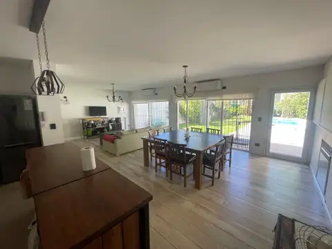 Casa en Alquiler de 5 dormitorios