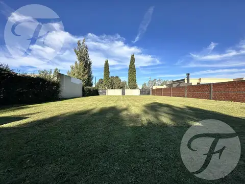 Terreno en Venta de 887,0 m2
