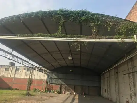 Galpón y deposito en VENTA CON RENTA en San Martin