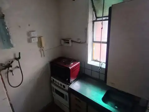 Catamarca 400, Piso 1