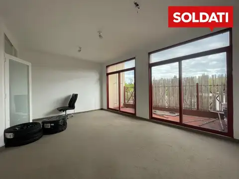 Oficina en Alquiler en Villa Rosa, $ 400.000