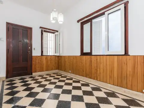 VENTA CASA 3 AMB PATIO FINANCIA LLAVALLOL