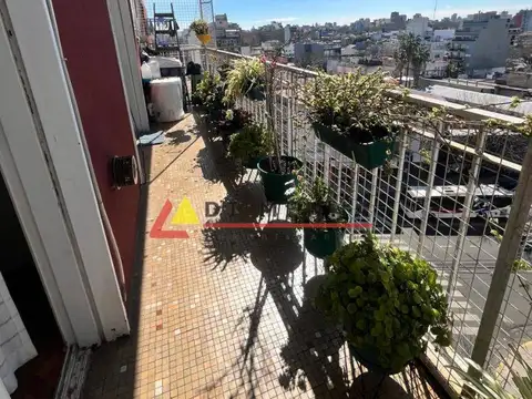 3 ambientes venta Triunvirato 3600 Vista abierta balcon