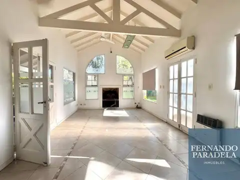 Local en Venta en Barrio Parque Leloir, USD 260.000