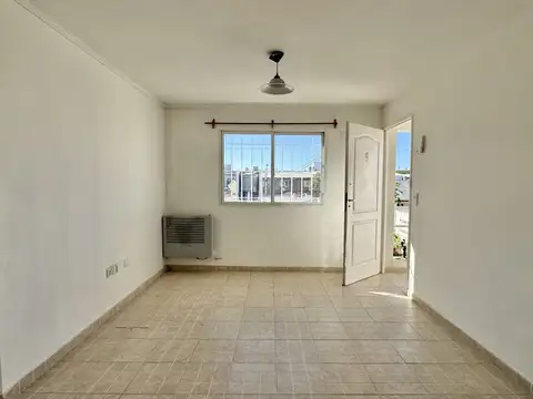Depto Tipo Casa en Alquiler de 2 dormitorios