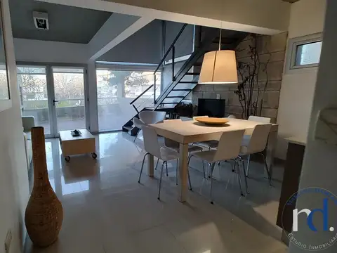 Departamento Duplex 2 Dormitorios en Venta en Pinamar Zona Centro Playa