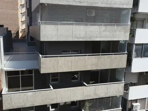 San Juan 523 , Piso 8