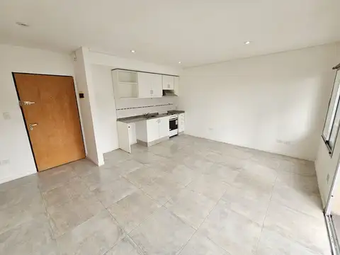 Departamento en Alquiler en Villa Saenz Peña, $ 690.000
