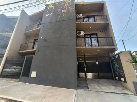 ALQUILER DE DPTO. MONOAMBIENTE CON COCHERA EN SAN MIGUEL