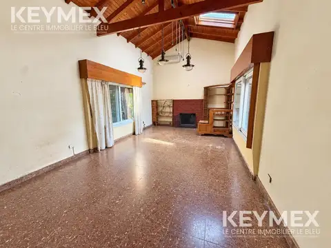 CASA  QUINTA EN VENTA IDEAL INVERSORES. LOCALES / VIVIENDA MULTIFAMILIAR