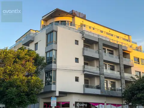 Semipiso a estrenar en Edificio Yrigoyen Plaza