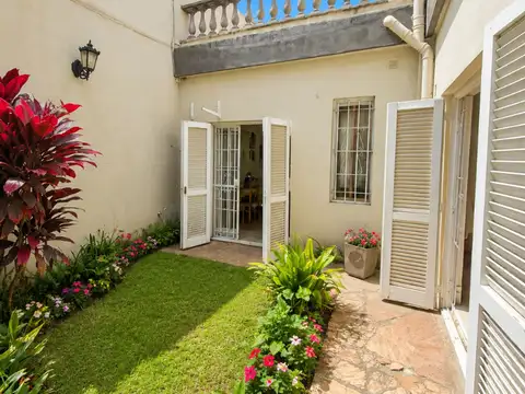 Casa en Venta en Mataderos, USD 299.000