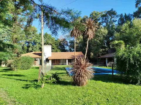 VENTA CASA 5 AMBIENTES EN C. SPEGAZZINI (EZEIZA)