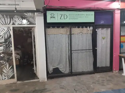 LOCAL COMERCIAL AV. RIVADAVIA 16152 HAEDO