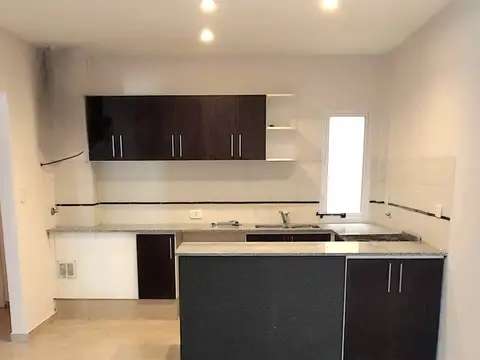 65 entre 4 y 5 Depto 1 Dormitorio en alquiler. Muy bueno