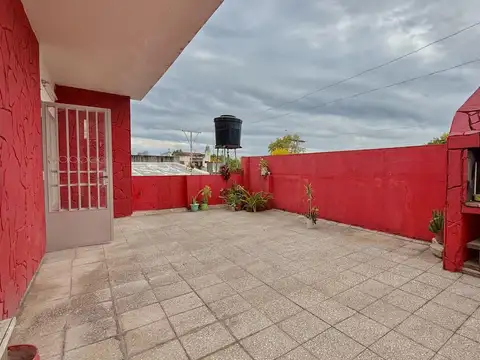 Gutenberg 500 - Casa en venta de dos dormitorios - Rosario, Barrio Ludueña