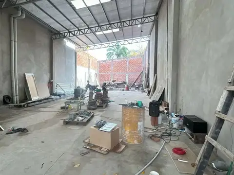 Galpon en Venta en Concordia, USD 200.000