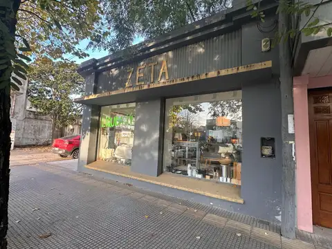 Local centrico en Villa Elisa