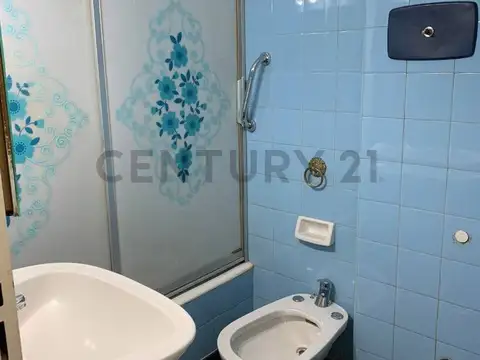Departamento 4 ambientes con 2 baños
