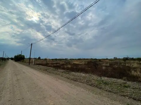 TERRENO EN VENTA - BARRIO PRIVADO EL "TAMARINDO"