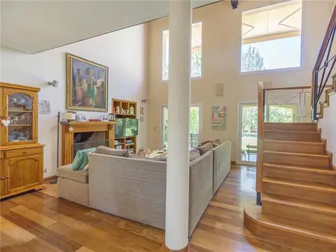 Casa en Alquiler de 3 dormitorios