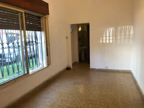 Emilo Castro 3800, Piso PB