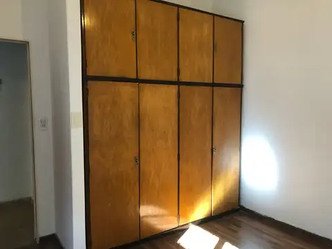 Depto Tipo Casa en Venta 45 años