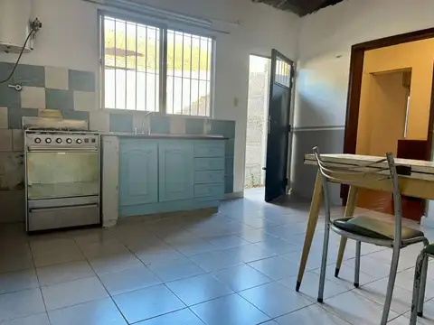 Depto Tipo Casa en Alquiler de 2 ambientes