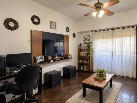 Depto Tipo Casa en Venta en Villa Lynch, USD 130.000