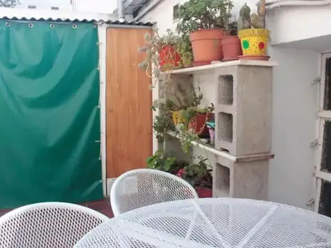 Tacuari 900