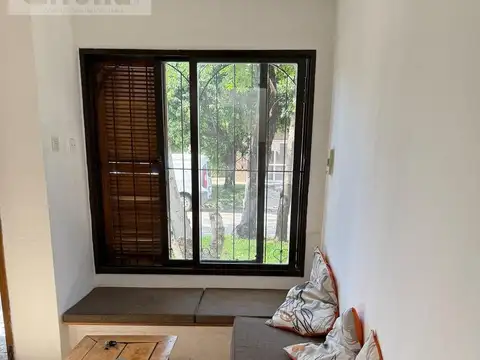Casa 5 ambientes con 1 baño