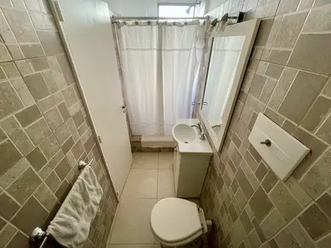 Monoambiente super luminoso y amueblado en Recoleta 