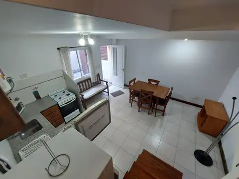 Depto Tipo Casa en Alquiler de 2 ambientes
