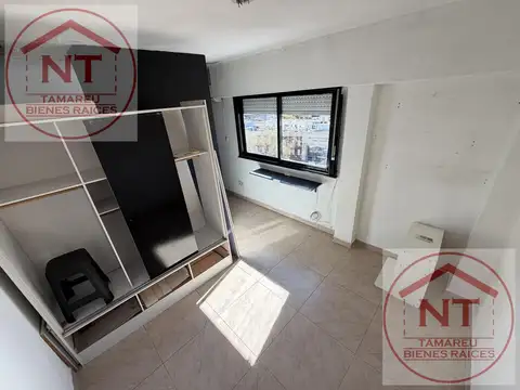 Departamento de 1 ambiente. Luminoso. Oportunidad / inversion.  Caballito