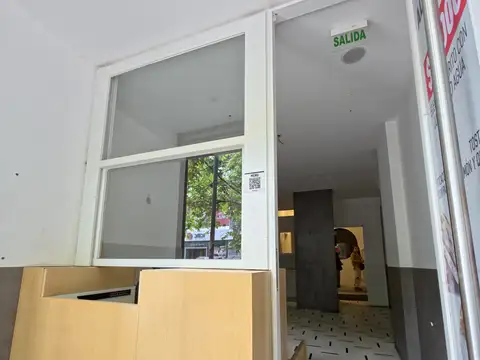 Cuenca 3459 LOCAL en centro comercial- 115mts2