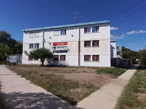 Departamento 5 ambientes con 1 baño