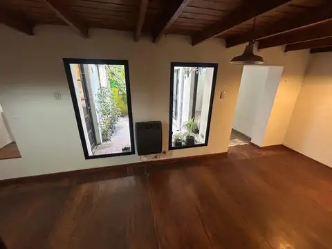 Depto Tipo Casa en Venta 40 años