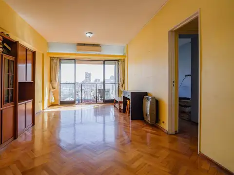 Venta departamento 4 ambientes c/dep. en Caballito