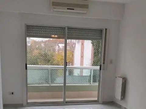 3 Ambintes 2 Baño, Balcón y Espacio Guarda Coche
