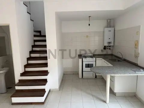 Pasco 3400, Piso 0