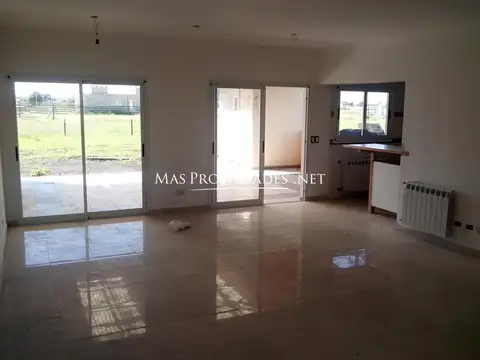 Casa en Venta con 1 cochera