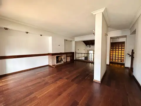 Depto Tipo Casa 5 ambientes con 3 baños