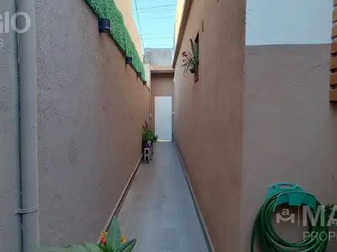 Depto Tipo Casa en Venta de 1 dormitorio