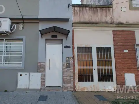Depto Tipo Casa en Venta de 2 ambientes