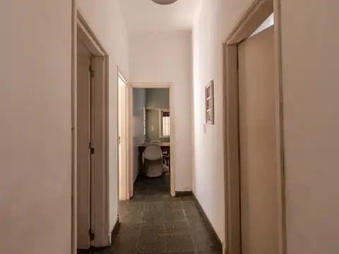 Galpon en Alquiler 31  mts Fondo