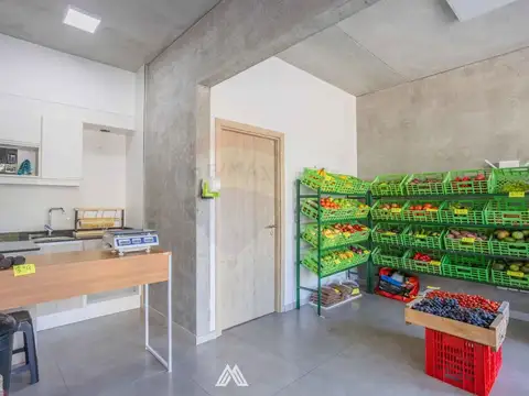VENTA LOCAL  C/RENTA TRES CRUCES